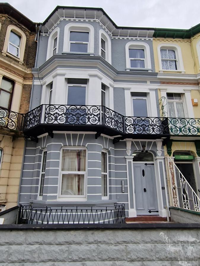 Sea View Stay 17 Princes Road Great Yarmouth Exteriör bild